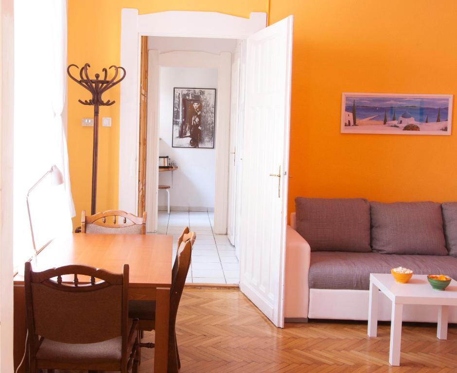 Centre Cosy Apartament *